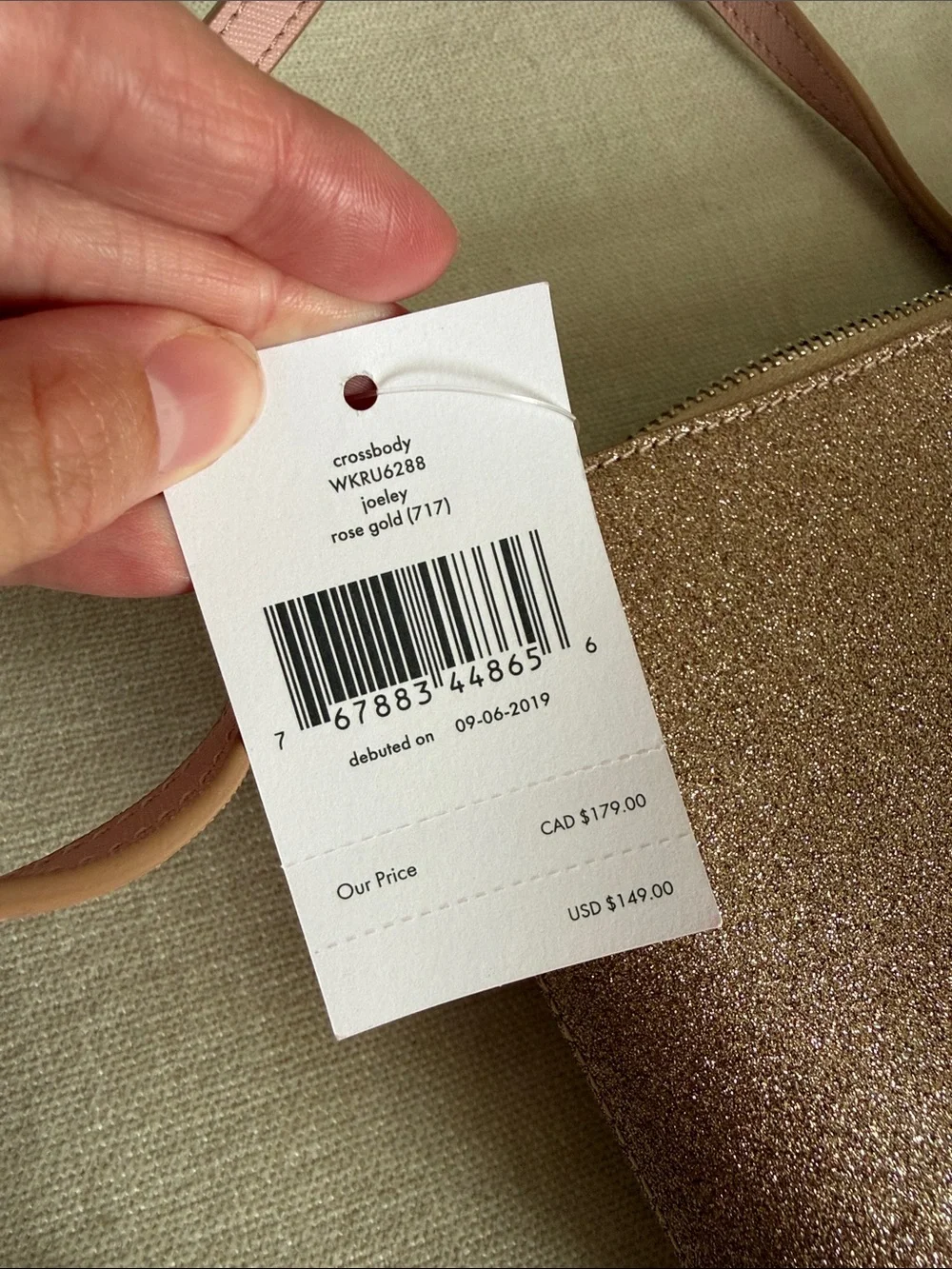 Kate Spade NWT Rose Gold Glitter Crossbody Pouch